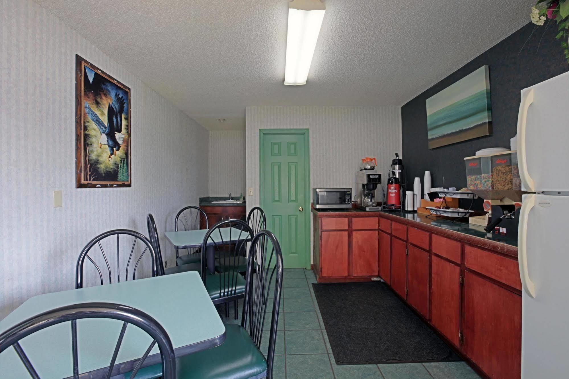 Regency Inn Fayetteville Εστιατόριο φωτογραφία